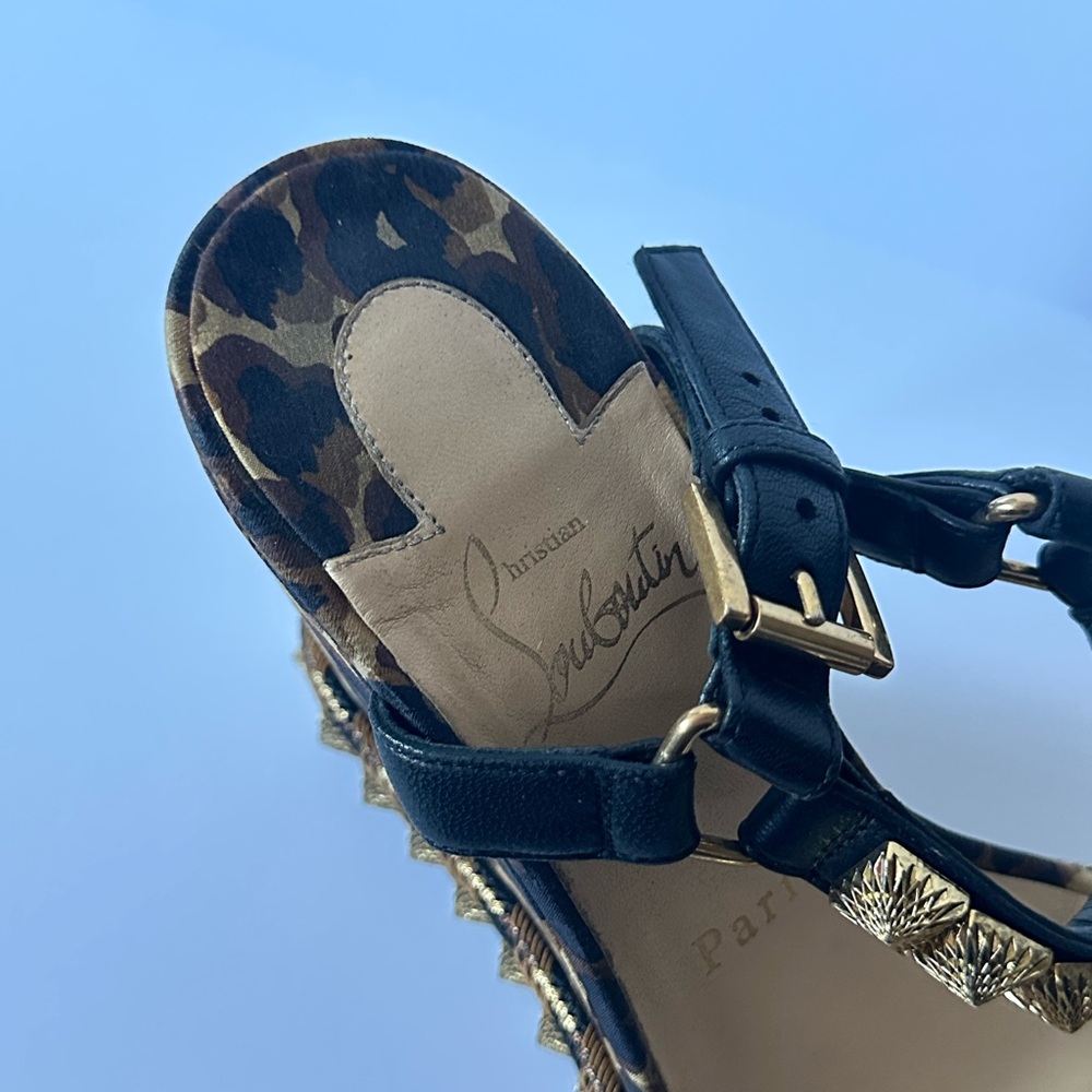 Leopard Print Wedge Sandals with Gold Embellishment - Black & Gold - Picture 11 of 12